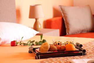 Гостевой дом Guest House Pasha Улцинь Двухместный номер с 1 кроватью и балконом, вид на сад-14